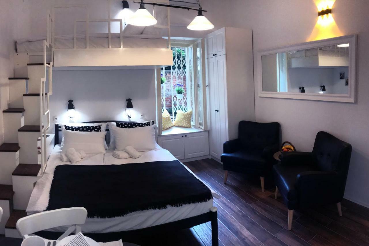 Mely Apartment In The City Center ザグレブ エクステリア 写真