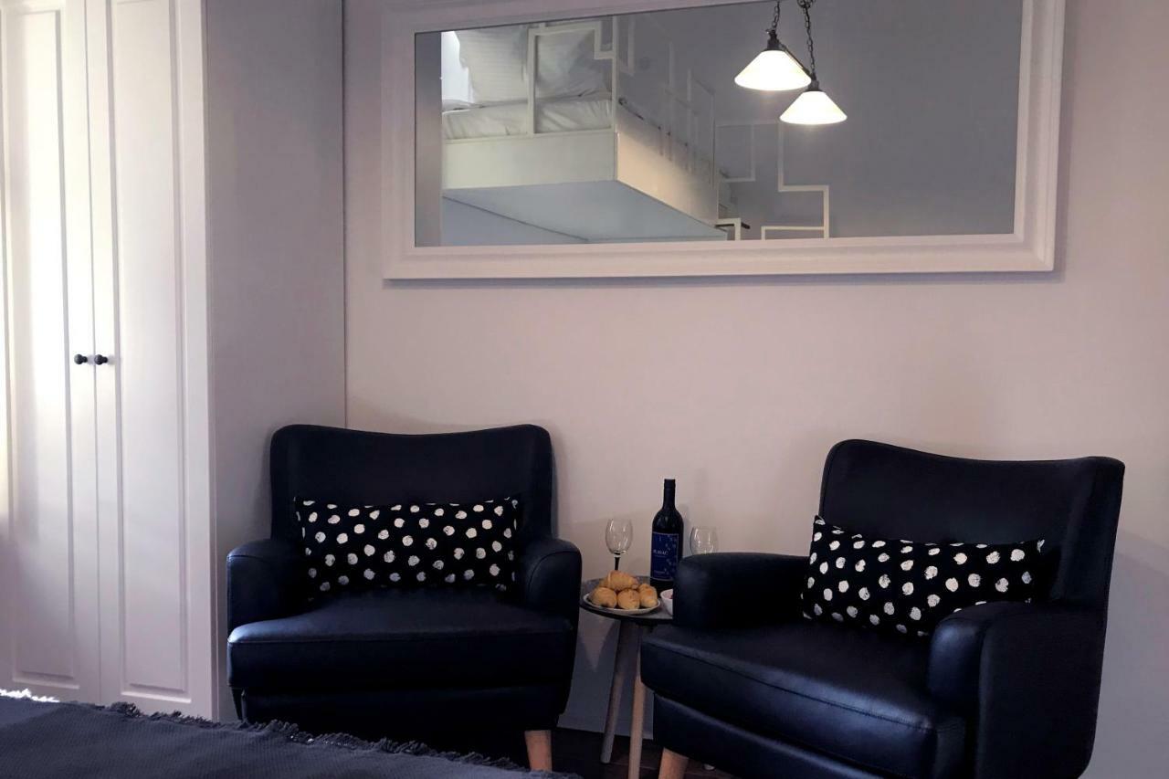 Mely Apartment In The City Center ザグレブ エクステリア 写真